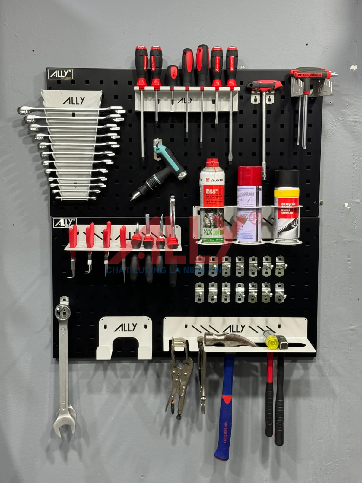 7 Mẫu Bảng Đồ Nghề Treo Tường Giúp Tiết Kiệm Không Gian Cho Garage