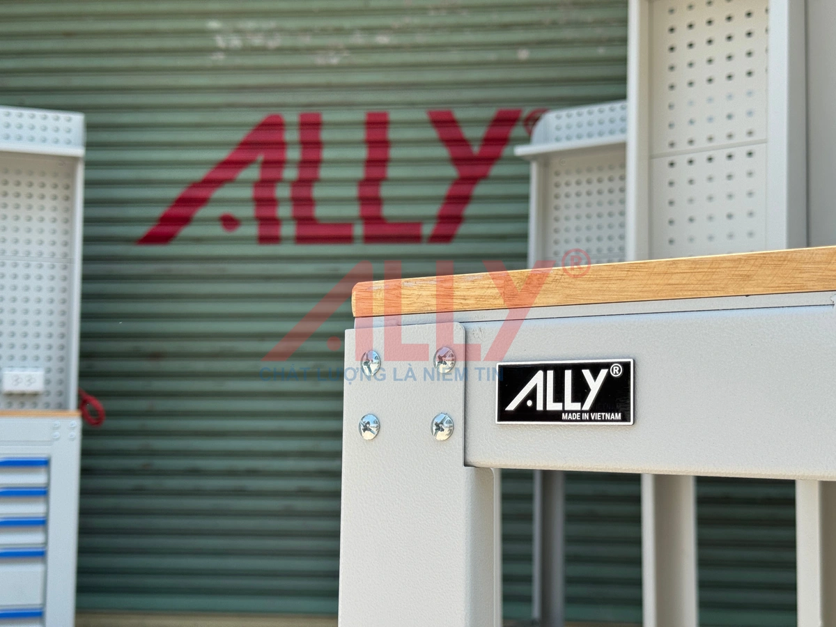 5 Câu Hỏi Thường Gặp Khi Mua Xe Đẩy Dụng Cụ Lần Đầu