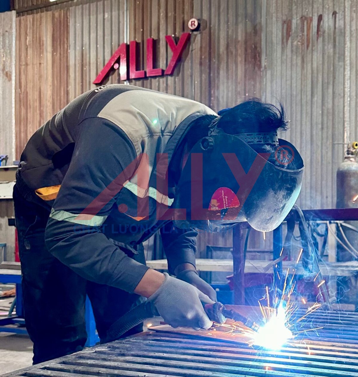 7 Xu Hướng Xưởng Cơ Khí Hiện Đại 2025 Giúp Tăng Năng Suất